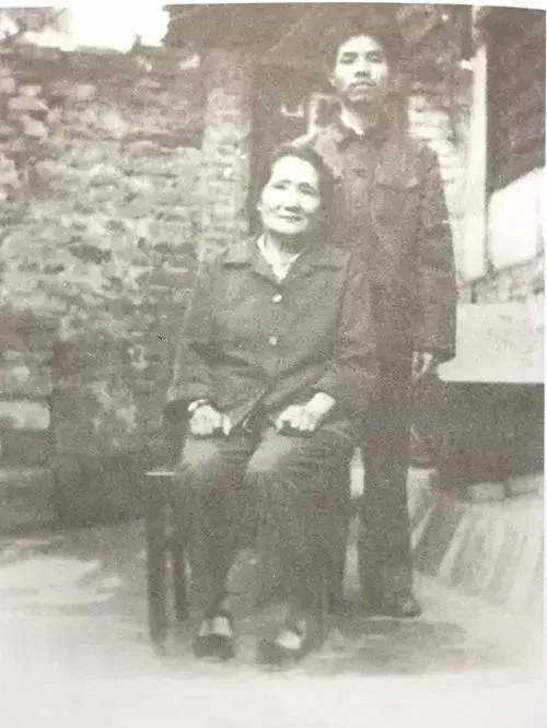 会学练少林, 席到南京观