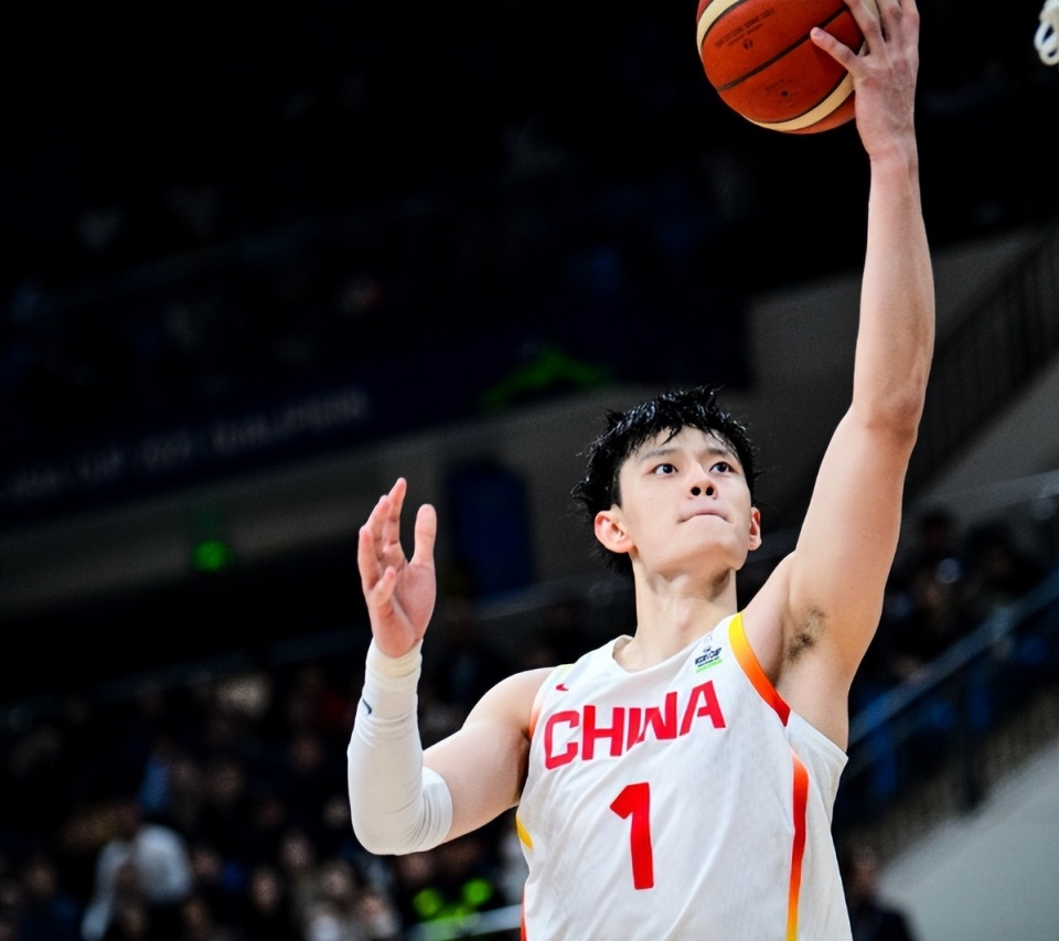 EL, 浃背, 方面也很合