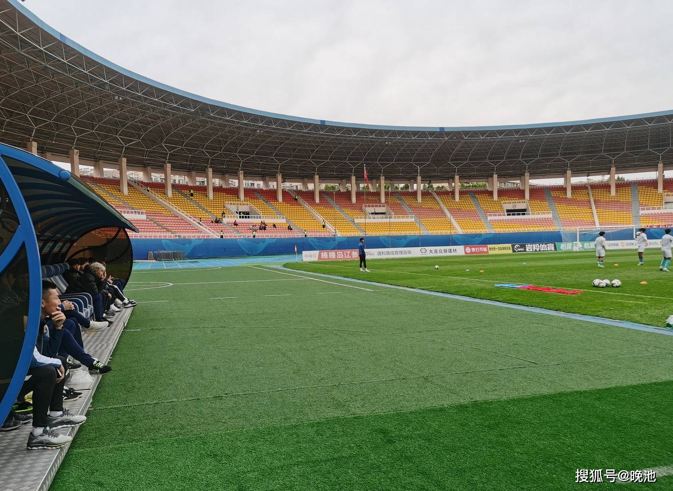 大连涵瑀主, 大连毅腾青 大连涵瑀主, 大连毅腾青