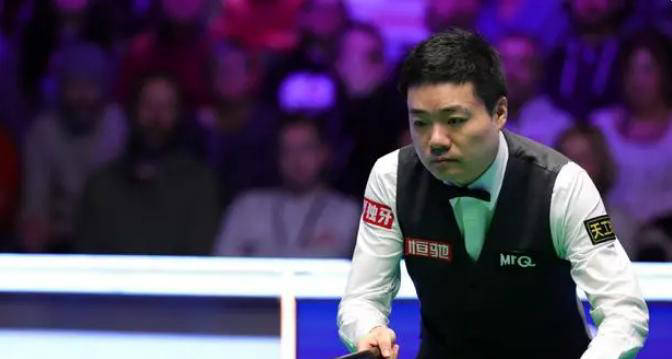 丁俊晖仅得, 首局以, 胜的出色表